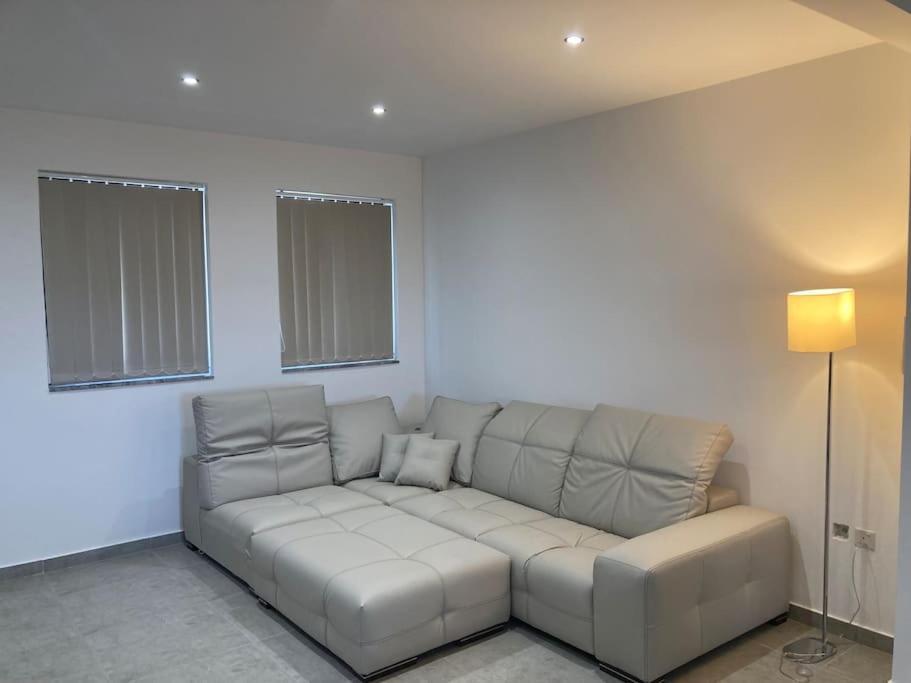 マルサスカーラElegant Maisonette In Malta By Assetflow Proアパートメント エクステリア 写真