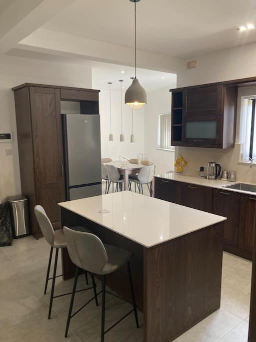マルサスカーラElegant Maisonette In Malta By Assetflow Proアパートメント エクステリア 写真